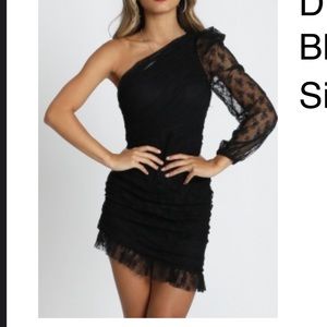 Black over the shoulder Showpo dress